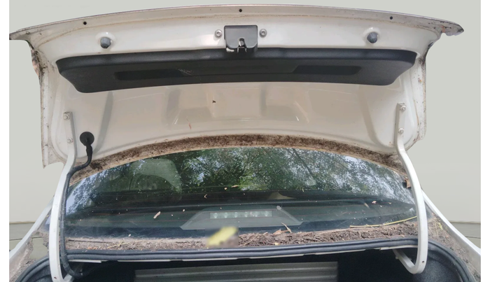 2010 Volkswagen Vento HIGHLINE PETROL AT, Petrol, Automatic, 98,467 km, exterior