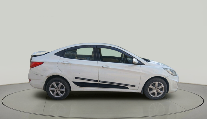 2013 Hyundai Verna FLUIDIC 1.6 VTVT EX, CNG, Manual, 1,10,199 km, exterior