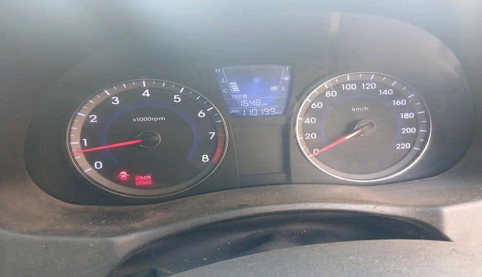2013 Hyundai Verna FLUIDIC 1.6 VTVT EX, CNG, Manual, 1,10,199 km, interior