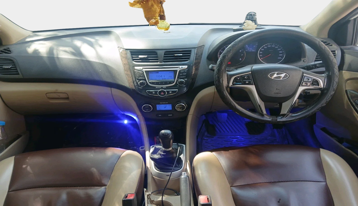 2013 Hyundai Verna FLUIDIC 1.6 VTVT EX, CNG, Manual, 1,10,199 km, interior