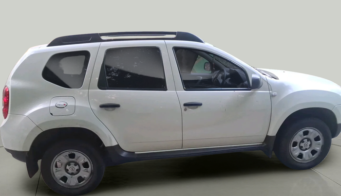 2013 Renault Duster RXE PETROL, Petrol, Manual, 26,513 km, exterior