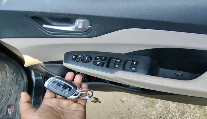 2022 Hyundai Verna SX 1.5 VTVT IVT, Petrol, Automatic, 91,734 km, interior