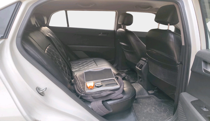 2016 Hyundai Creta SX PLUS 1.6 PETROL, Petrol, Manual, 1,24,593 km, interior