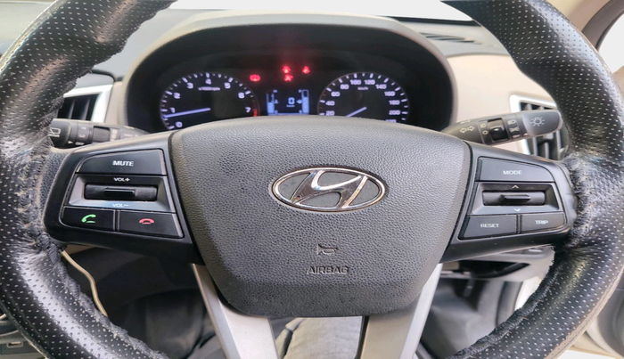 2016 Hyundai Creta SX PLUS 1.6 PETROL, Petrol, Manual, 1,24,593 km, interior