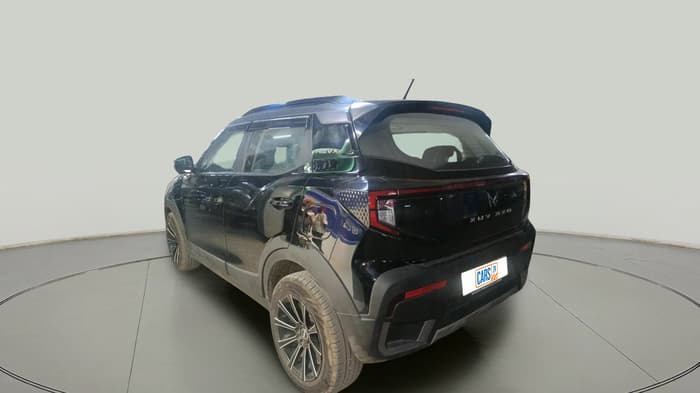 2025 Mahindra XUV 3XO REVX A 1.2 Petrol AT, Petrol, Automatic, 3,485 km, exterior