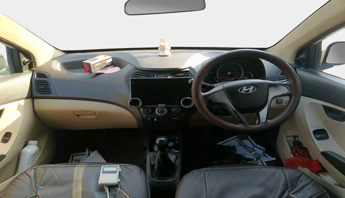 2018 Hyundai Eon 1.0 MAGNA + (O), Petrol, Manual, 1,73,617 km, interior