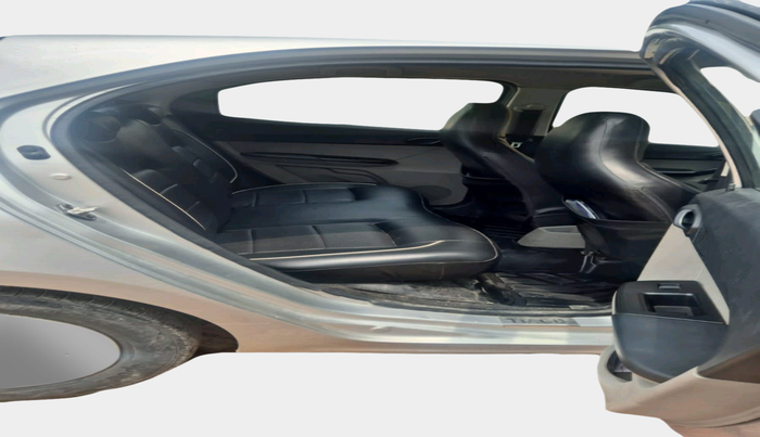 2018 Tata Tiago XTA PETROL, Petrol, Automatic, 1,10,389 km, interior
