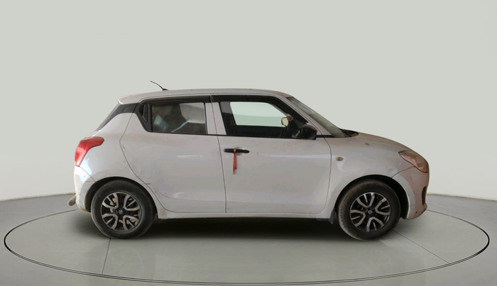 2020 Maruti Swift LXI, CNG, Manual, 81,167 km, exterior
