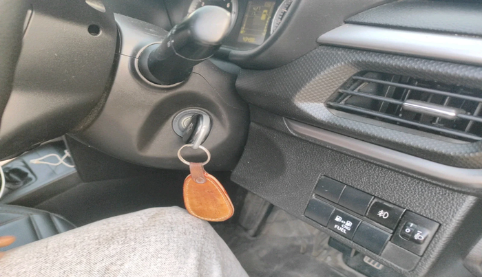 2023 Maruti BREZZA VXI S-CNG, Petrol, Manual, 43,498 km, interior