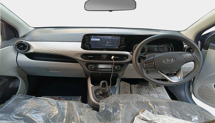 2022 Hyundai GRAND I10 NIOS SPORTZ AMT 1.2 KAPPA VTVT, Petrol, Automatic, 10,402 km, interior