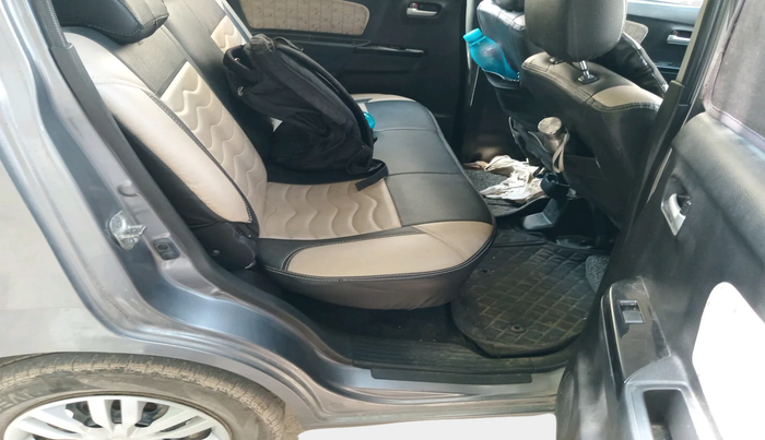 2017 Maruti Wagon R 1.0 VXI, Petrol, Manual, 73,952 km, interior