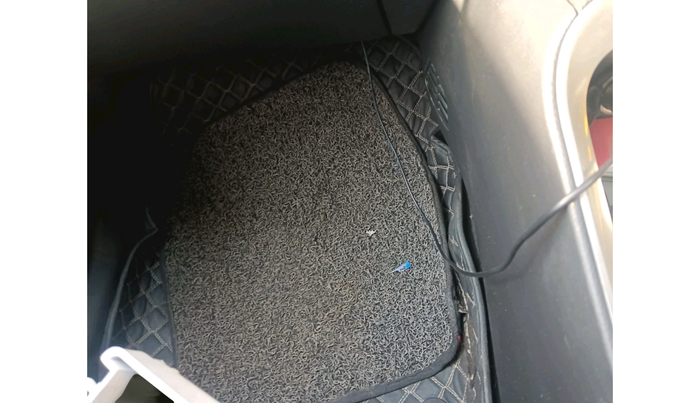 2021 KIA SONET HTK PLUS 1.0 IMT, Petrol, Manual, 60,503 km, interior