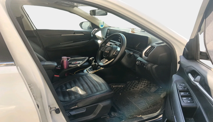 2021 KIA SONET HTK PLUS 1.0 IMT, Petrol, Manual, 60,503 km, interior