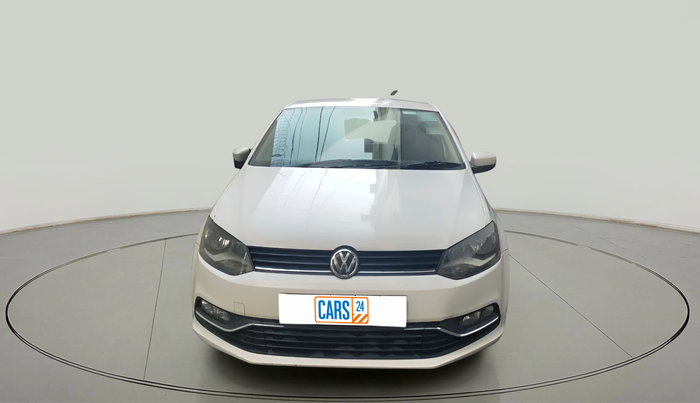 2015 Volkswagen Polo HIGHLINE1.5L, Diesel, Manual, 96,614 km, exterior