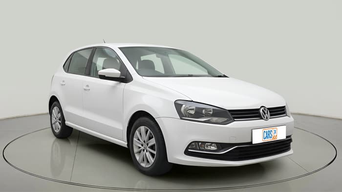 2015 Volkswagen Polo HIGHLINE1.5L, Diesel, Manual, 3,04,000 km, exterior