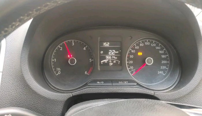 2015 Volkswagen Polo HIGHLINE1.5L, Diesel, Manual, 96,614 km, interior