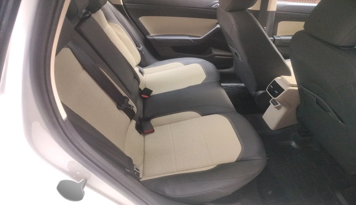 2023 Skoda SLAVIA STYLE 1.5L TSI DSG, Petrol, Automatic, 3,798 km, interior