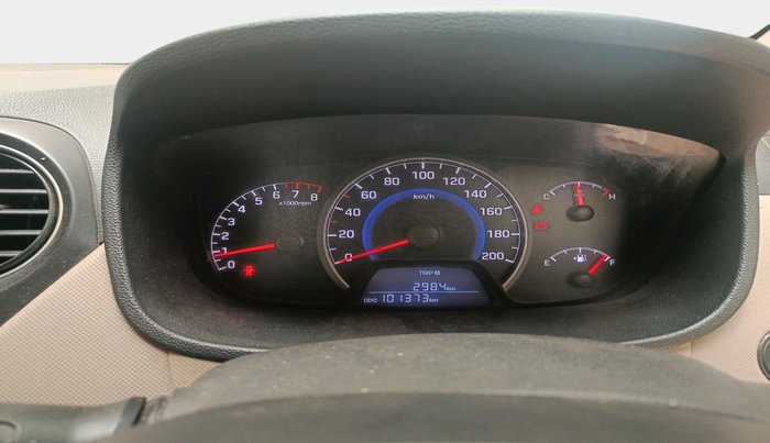 2015 Hyundai Grand i10 ASTA (O) 1.2 KAPPA VTVT, Petrol, Manual, 1,01,373 km, interior