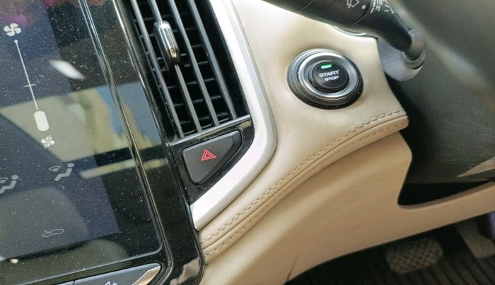 2022 MG HECTOR SHARP 1.5 PETROL CVT, Petrol, Automatic, 41,795 km, interior