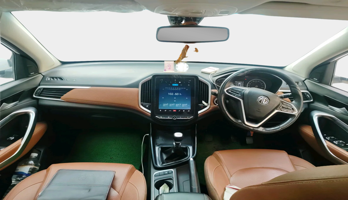 2021 MG HECTOR PLUS SELECT 2.0 DIESEL TURBO MT 7-STR, Diesel, Manual, 89,643 km, interior