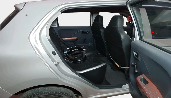 2023 Maruti Alto K10 VXI, Petrol, Manual, 2,452 km, interior