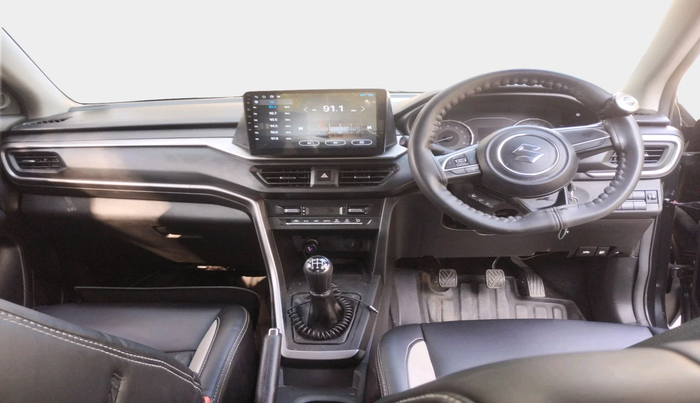 2025 Maruti BREZZA VXI, Petrol, Manual, 6,404 km, interior