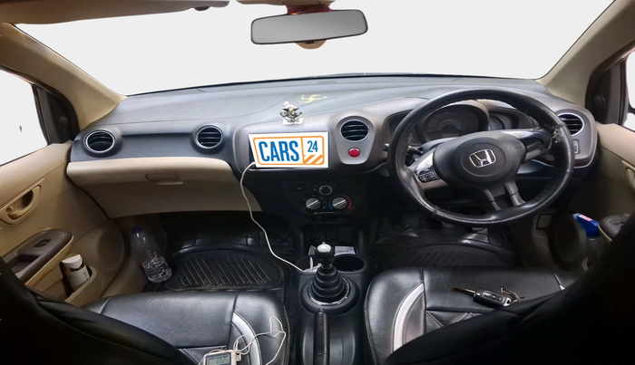 2014 Honda Amaze 1.2L I-VTEC S, Petrol, Manual, 1,15,247 km, interior
