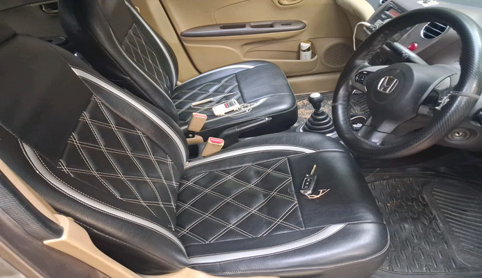 2014 Honda Amaze 1.2L I-VTEC S, Petrol, Manual, 1,15,247 km, interior