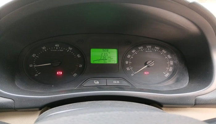 2013 Skoda Fabia AMBITION 1.2 MPI, Petrol, Manual, 23,614 km, interior