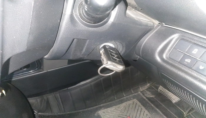 2022 Mahindra Thar LX D AT 4WD HT, Diesel, Automatic, 43,428 km, interior