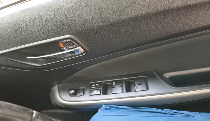 2019 Maruti Swift ZXI PLUS AMT, Petrol, Automatic, 72,890 km, interior