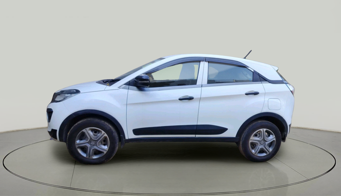 2018 Tata NEXON XMA DIESEL, Diesel, Automatic, 56,750 km, exterior