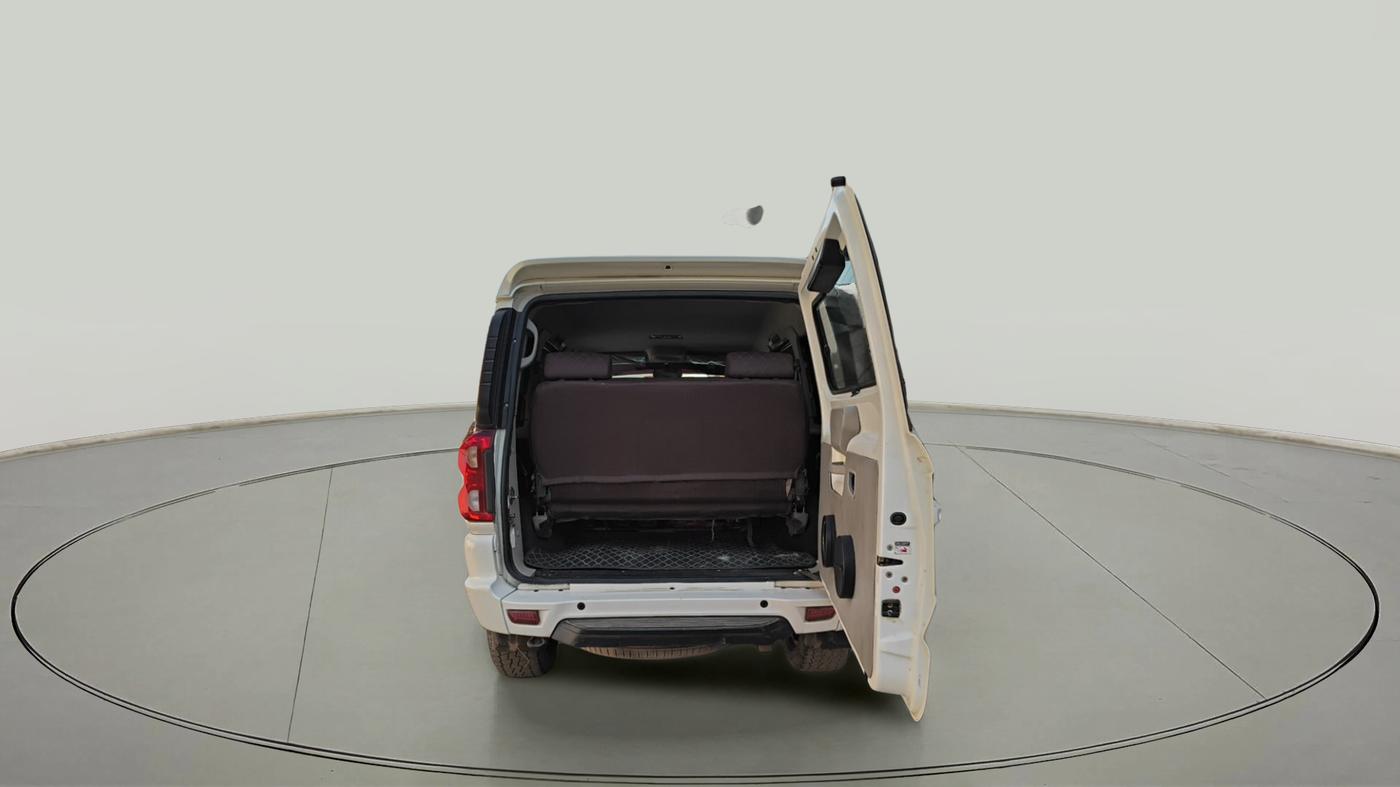 2021 Mahindra Scorpio S9, Diesel, Manual, 77,572 km, exterior
