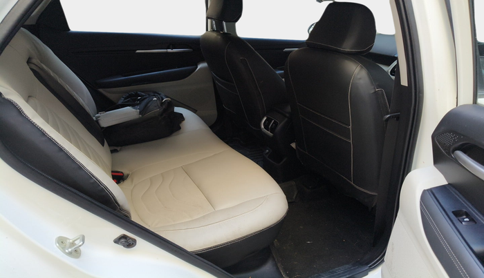 2021 KIA SONET HTX 1.0 IMT, Petrol, Manual, 13,912 km, interior