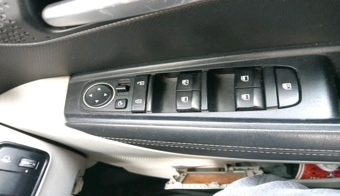 2020 KIA SONET HTX 1.5, Diesel, Manual, 64,582 km, interior