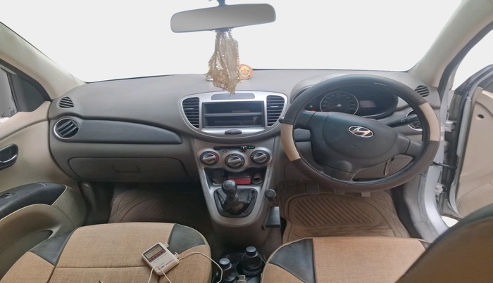 2011 Hyundai i10 MAGNA 1.2, Petrol, Manual, 18,952 km, interior