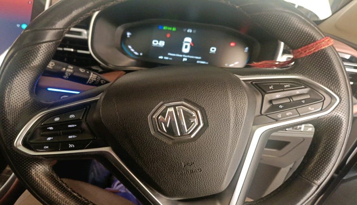 2023 MG HECTOR PLUS SHARP PRO 1.5 PETROL TURBO CVT 6 STR, Petrol, Automatic, 57,382 km, interior