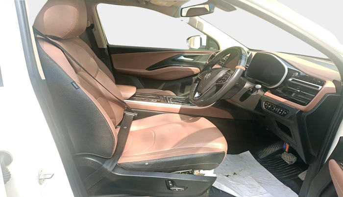 2023 MG HECTOR PLUS SHARP PRO 1.5 PETROL TURBO CVT 6 STR, Petrol, Automatic, 57,382 km, interior