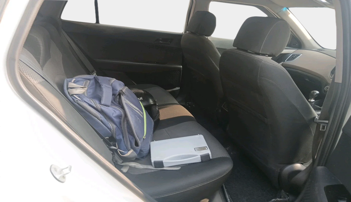 2016 Hyundai Creta BASE 1.4 DIESEL, Diesel, Manual, 2,41,891 km, interior