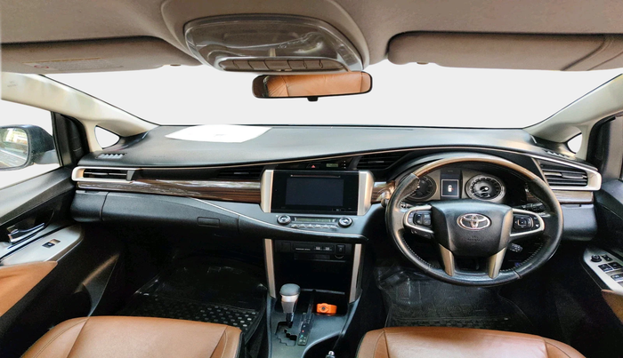 2016 Toyota Innova Crysta 2.8 ZX AT 7 STR, Diesel, Automatic, 1,70,090 km, interior