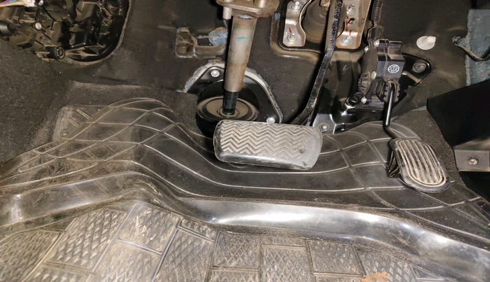 2016 Toyota Innova Crysta 2.8 ZX AT 7 STR, Diesel, Automatic, 1,70,090 km, interior