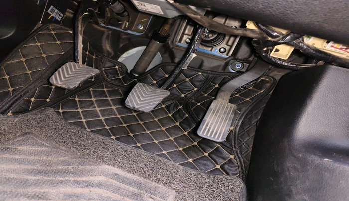 2019 KIA SELTOS HTK PLUS 1.5, Petrol, Manual, 55,711 km, interior