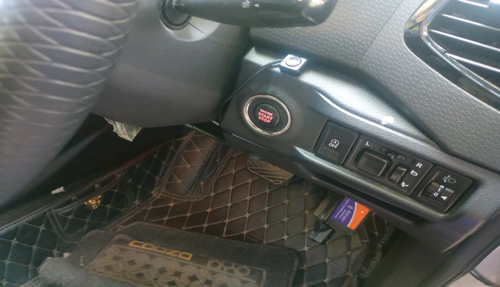 2022 Maruti Vitara Brezza ZXI AT SHVS, Petrol, Automatic, 42,129 km, interior