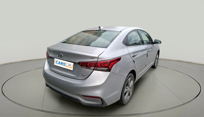 2017 Hyundai Verna 1.6 VTVT SX (O) AT, Petrol, Automatic, 90,940 km, exterior
