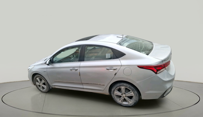 2017 Hyundai Verna 1.6 VTVT SX (O) AT, Petrol, Automatic, 90,940 km, exterior