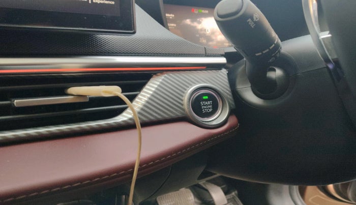 2025 Tata Curvv Accomplished S 1.2 Petrol 7DCA, Petrol, Automatic, 9,281 km, interior