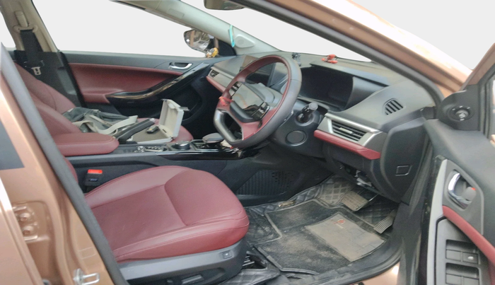 2025 Tata Curvv Accomplished S 1.2 Petrol 7DCA, Petrol, Automatic, 9,281 km, interior