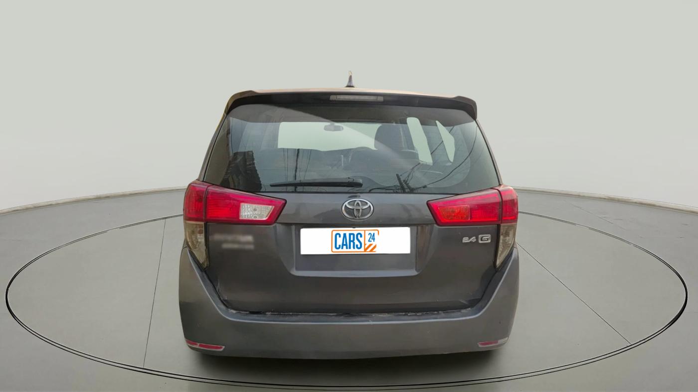 2020 Toyota Innova Crysta 2.4 GX 7 STR, Diesel, Manual, 7,50,000 km, exterior