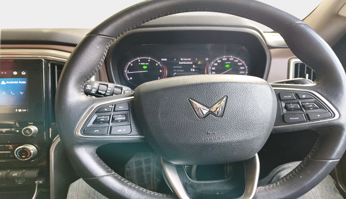 2023 Mahindra SCORPIO-N Z8 PETROL AT 7 STR, Petrol, Automatic, 95,263 km, interior