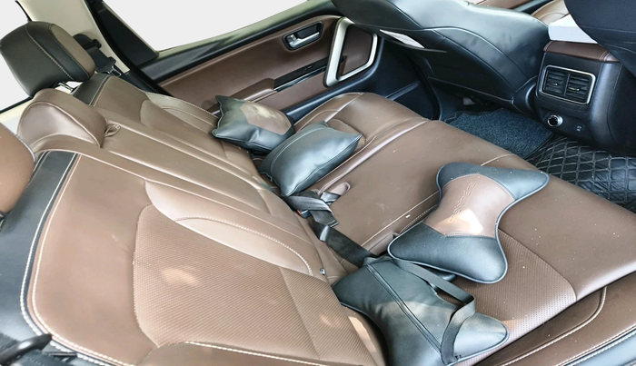 2023 Mahindra SCORPIO-N Z8 PETROL AT 7 STR, Petrol, Automatic, 95,263 km, interior